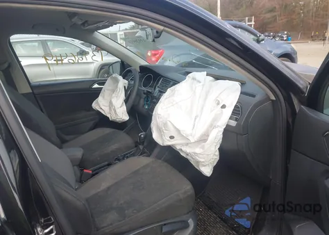 2018 Volkswagen Tiguan 2.0T S из США, поврежденный, VIN 3VV0B7AXXJM115199